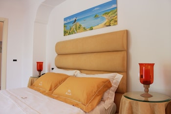 villa marinella