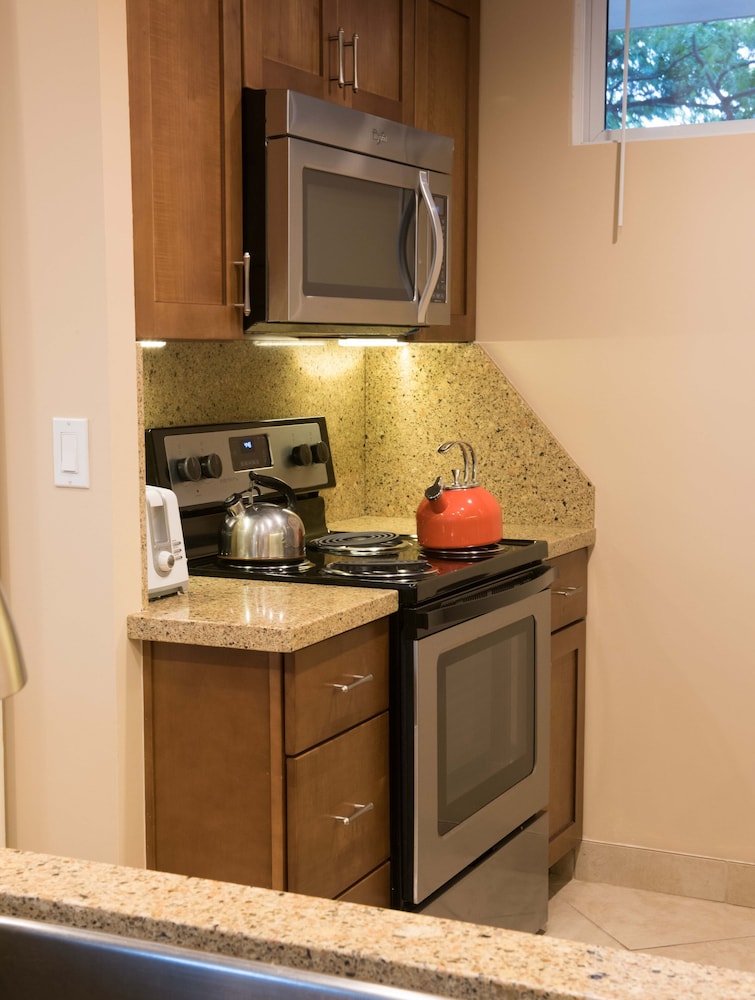 mahana 604 oceanfront 1bd 1ba 1 bedroom condo by redawning