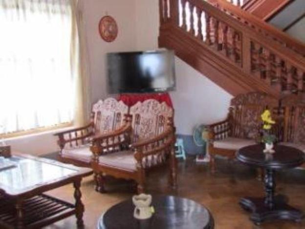 mr charles guest house hostel