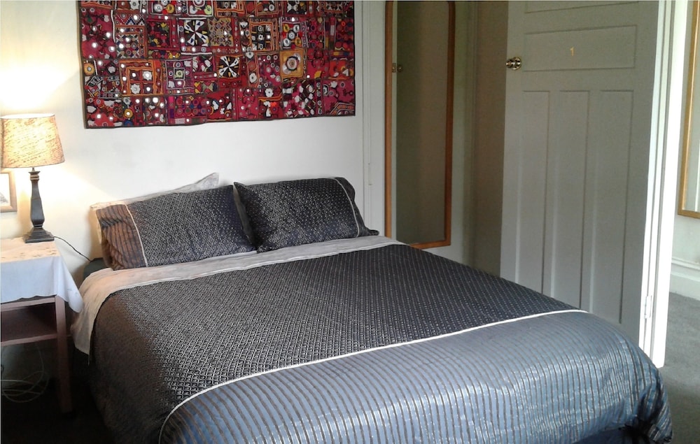 kumara historic cottages hostel