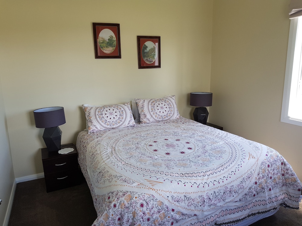 kumara historic cottages hostel