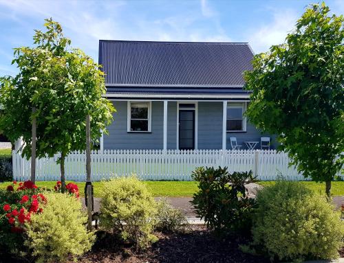 kumara historic cottages hostel