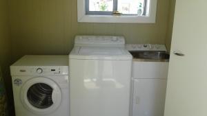 kumara historic cottages hostel