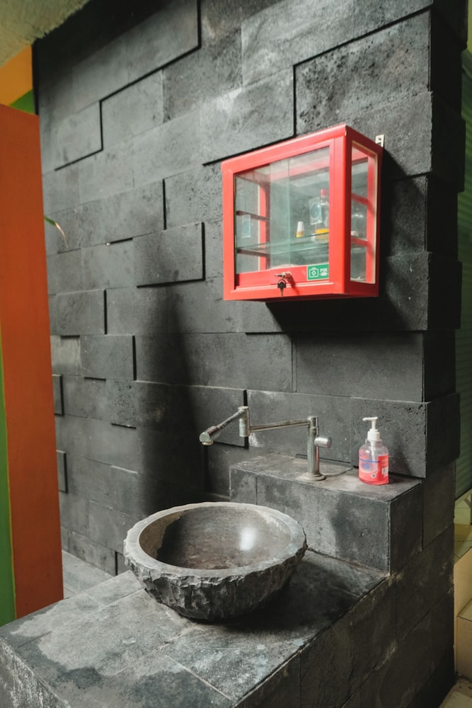 simply homy unit gembiraloka 2