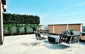 san babila modern apartment