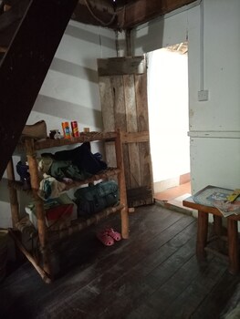 room in bb mida creek eco camp cottage house