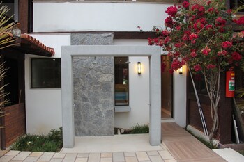 pet friendly apart hotel in gerib 2 cavirio buz215