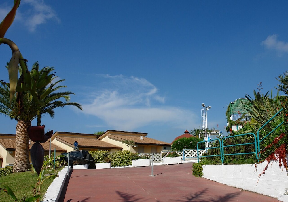 tropea mare pace club