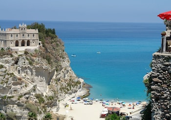 tropea mare pace club
