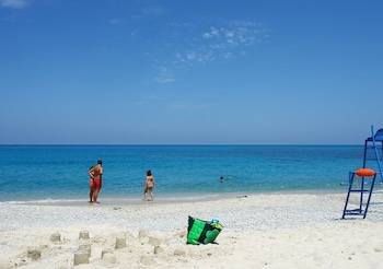 tropea mare pace club