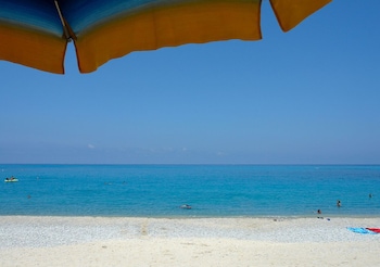 tropea mare pace club