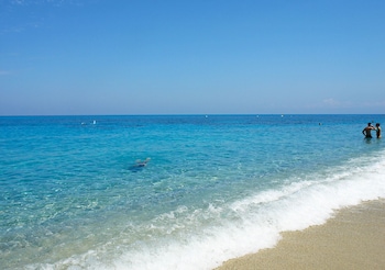 tropea mare pace club