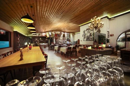 vinifera vineyards hotel