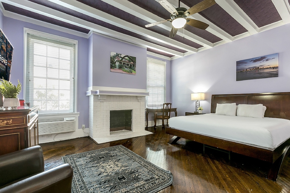 canal express studios