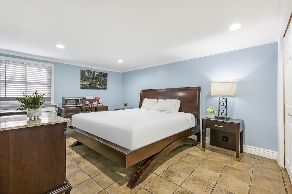 canal express studios