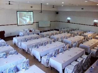 riverside apartments