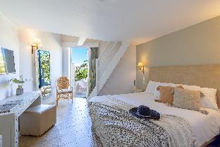 Giannoulis - Santa Marina Beach Hotel,,4 star