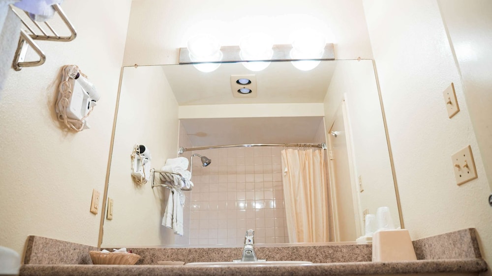 studio 6 anaheim hills ca