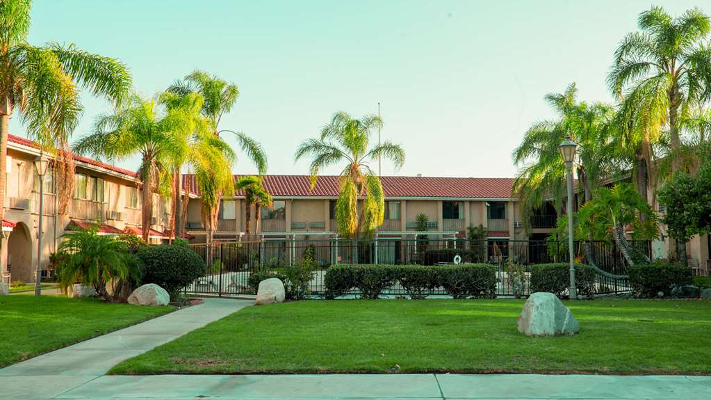 studio 6 anaheim hills ca