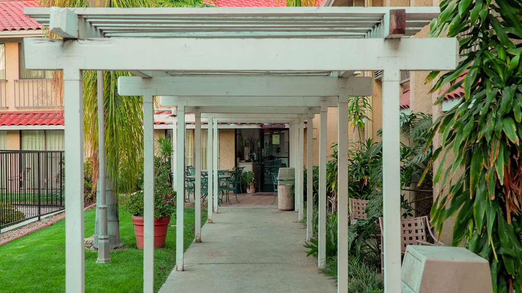 studio 6 anaheim hills ca