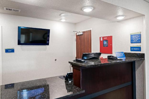 cobblestone inn and suites yuma
