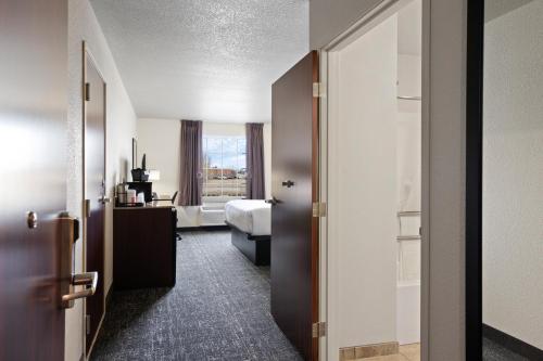 cobblestone inn and suites yuma