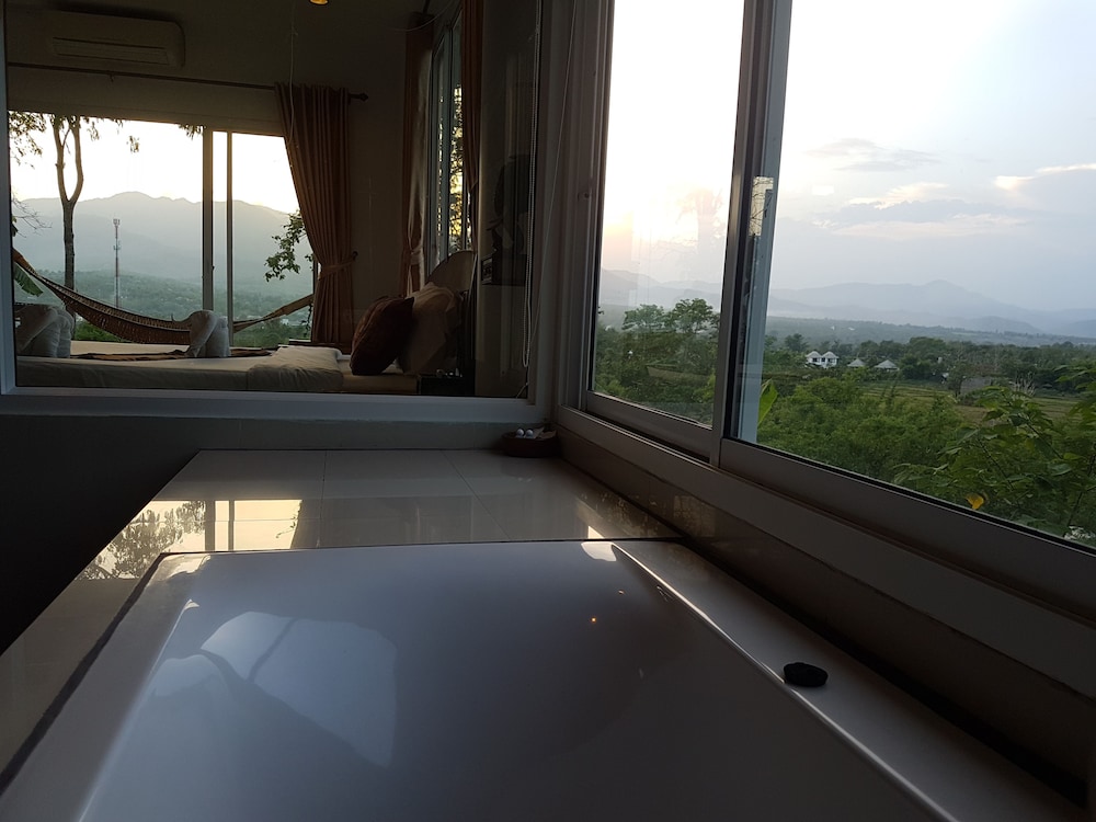 chang pai hill adults only