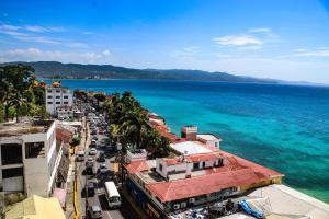 montego bay club apartments