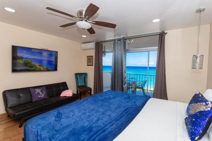 montego bay club apartments