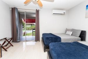 montego bay club apartments