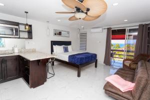 montego bay club apartments