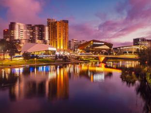 intercontinental adelaide by ihg