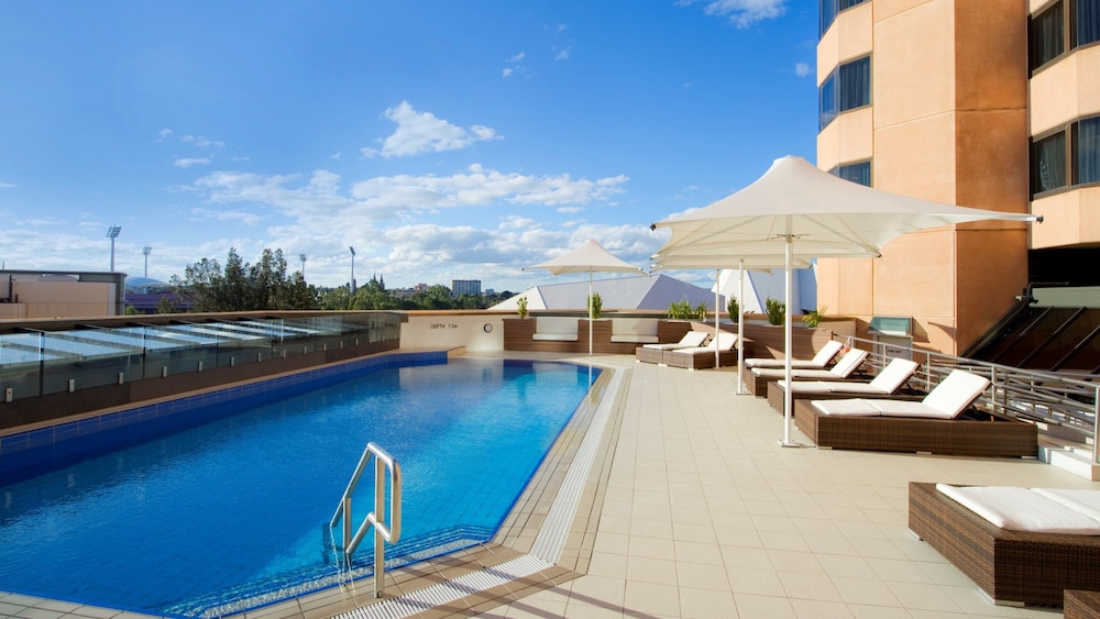 intercontinental adelaide by ihg