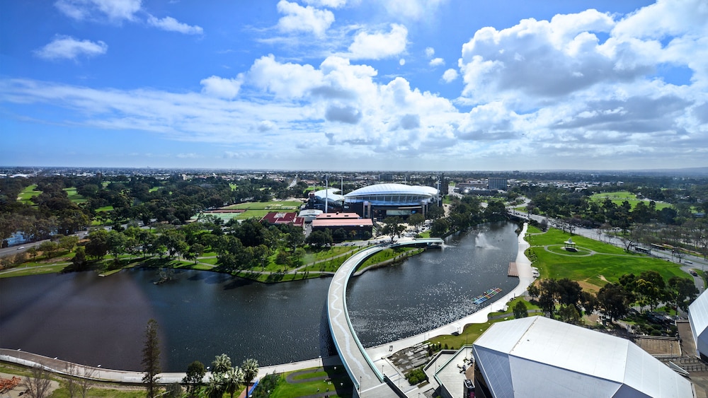 intercontinental adelaide by ihg