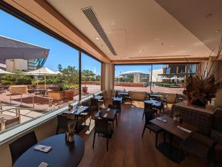 intercontinental adelaide by ihg