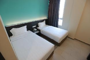 pantai regal boutique hotel