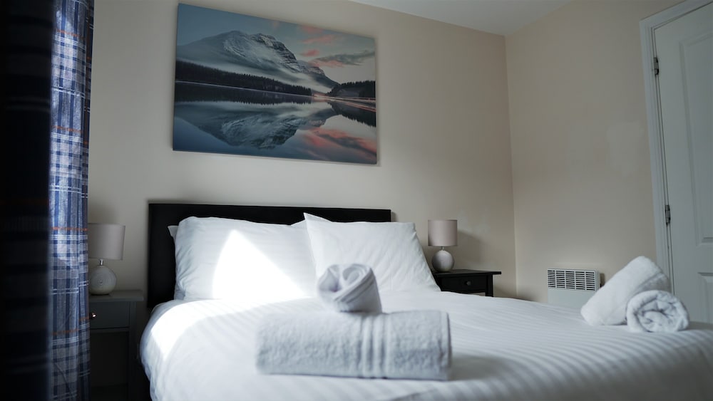 broad gauge apartments