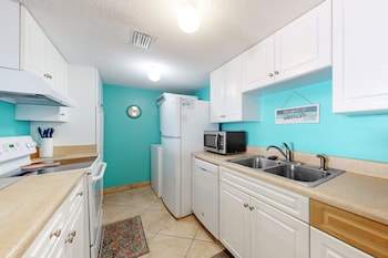 sugar beach condominiums 311