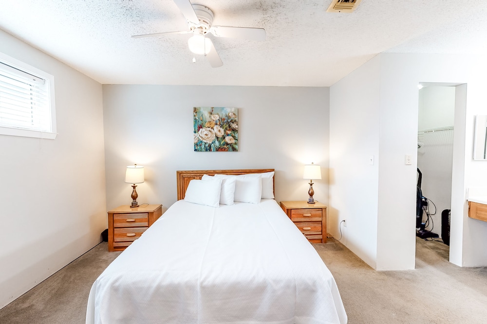 sugar beach condominiums 311