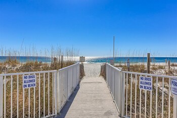 sugar beach condominiums 311