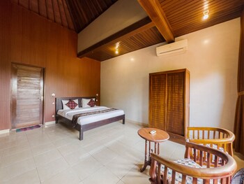 pukakoo villa by supala