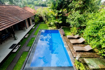 pukakoo villa by supala