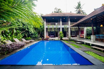 pukakoo villa by supala