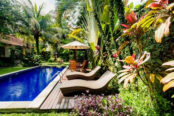 pukakoo villa by supala