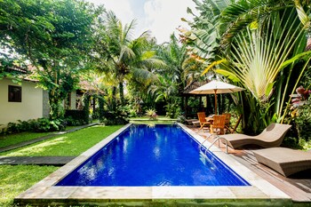 pukakoo villa by supala