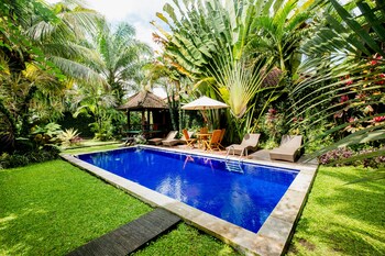 pukakoo villa by supala