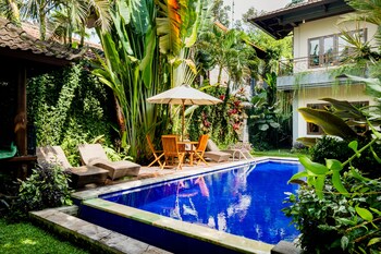 pukakoo villa by supala