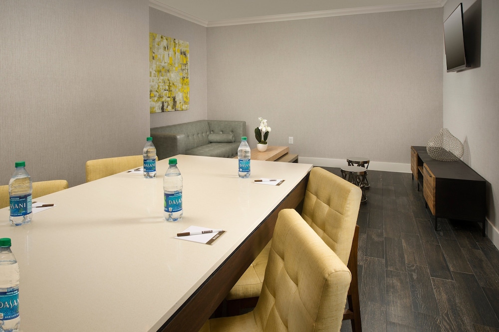 staybridge suites miami doral area by ihg