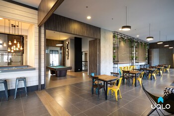 72 hub apartments great view gym rooftop