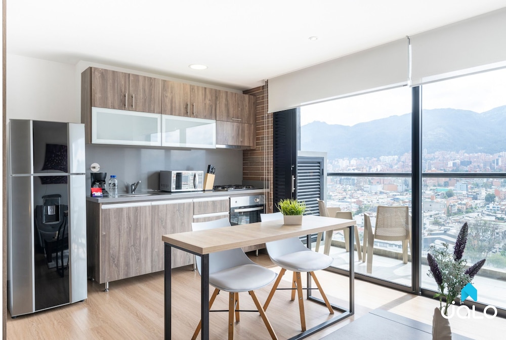 72 hub apartments great view gym rooftop